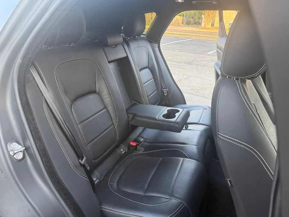 2019 Jaguar F-Pace - Image 16 of 20