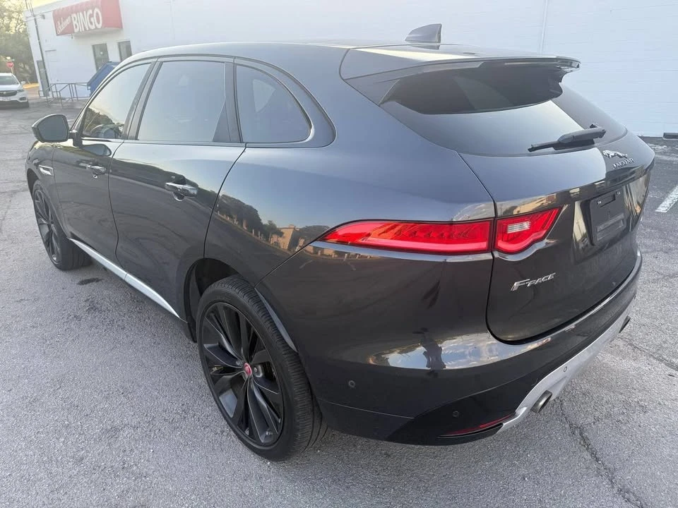 2019 Jaguar F-Pace - Image 8 of 20