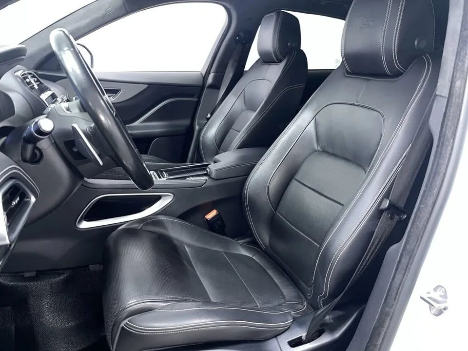 2019 Jaguar F-Pace - Image 10 of 20