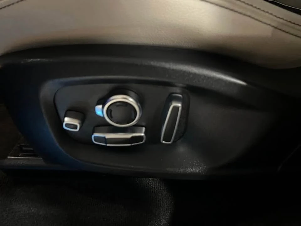 2019 Jaguar F-Pace - Image 11 of 14