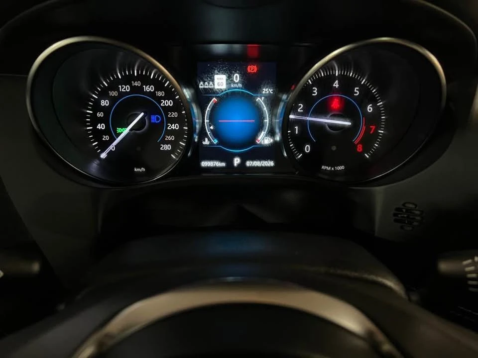 2019 Jaguar F-Pace - Image 6 of 14