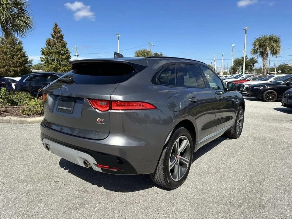 2019 Jaguar F-Pace - Image 3 of 15