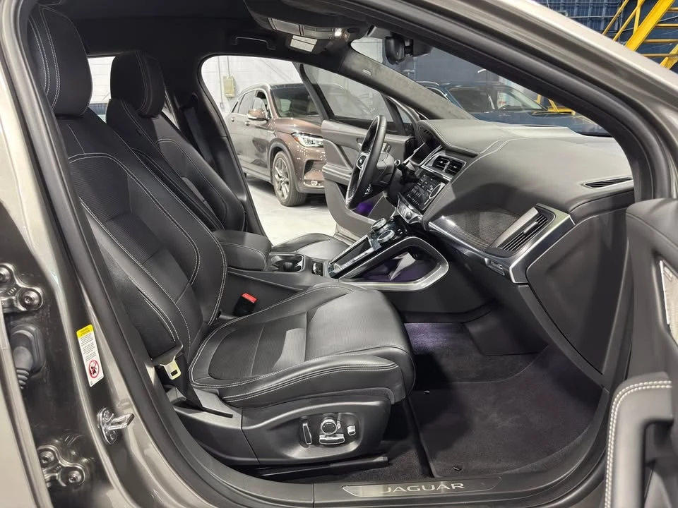 2019 Jaguar I-Pace - Image 15 of 20