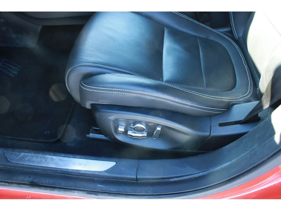 2019 Jaguar I-Pace - Image 18 of 20