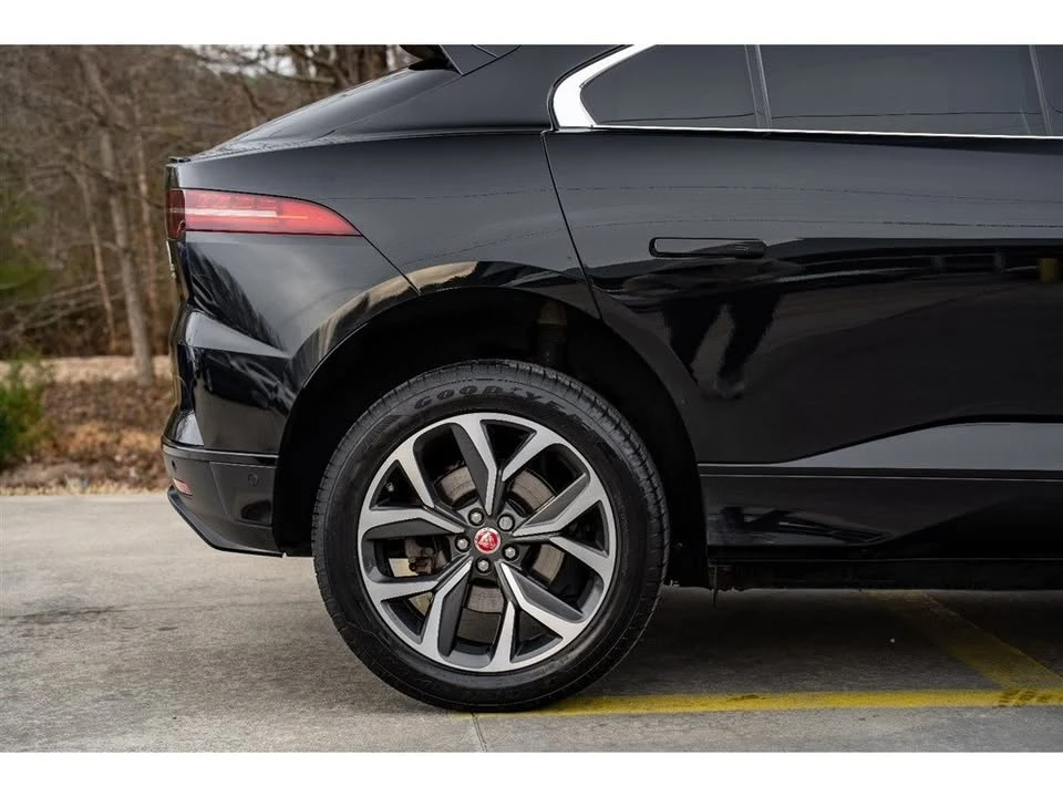 2019 Jaguar I-Pace - Image 3 of 18