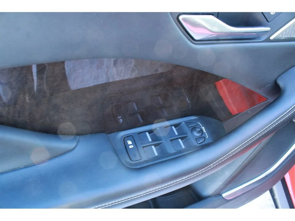 2019 Jaguar I-Pace - Image 18 of 20