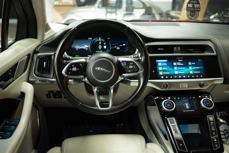 2019 Jaguar I-Pace - Image 19 of 20