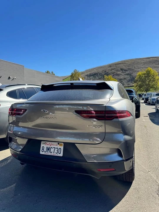 2019 Jaguar I-Pace - Image 2 of 4