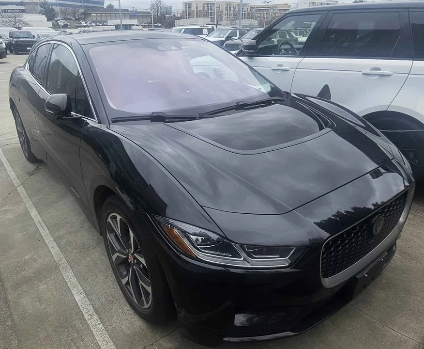 2019 Jaguar I-Pace - Image 7 of 19