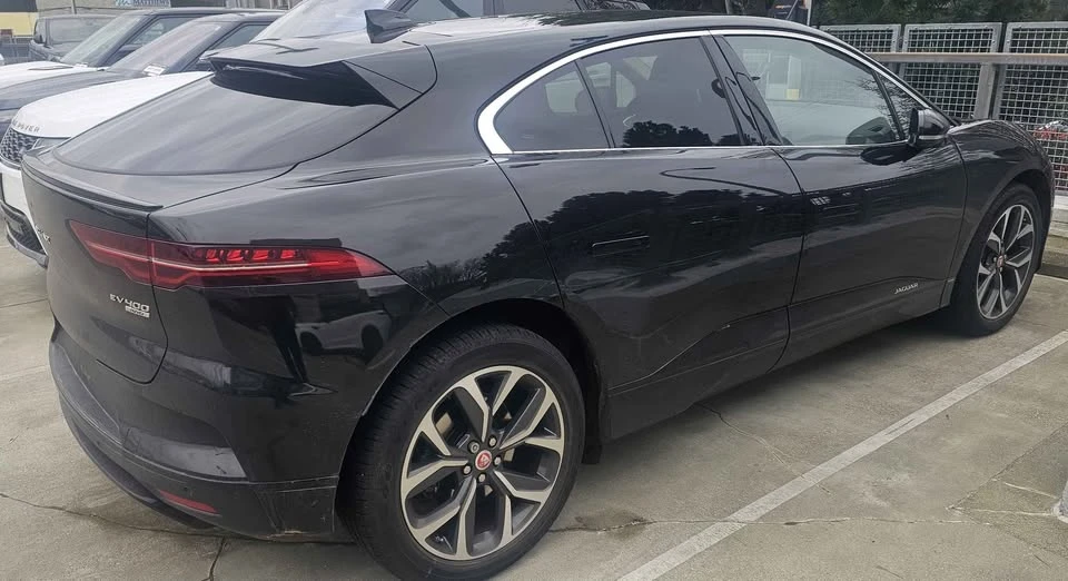 2019 Jaguar I-Pace - Image 3 of 19