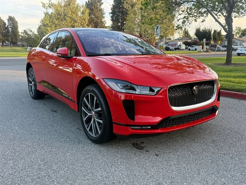 2019 Jaguar I-Pace - Image 2 of 16