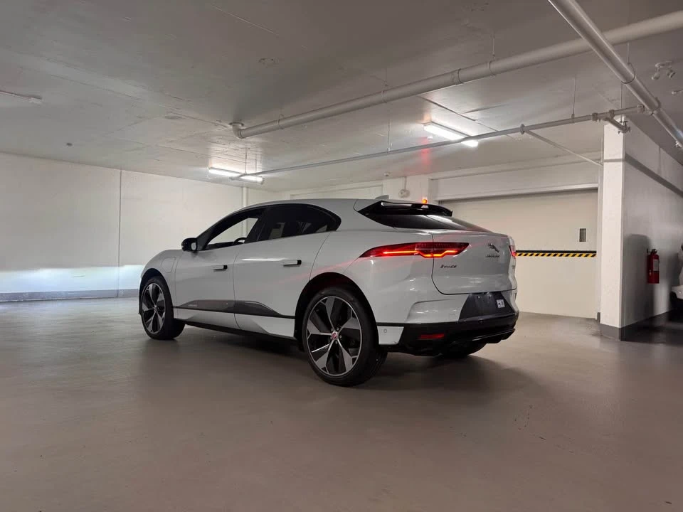 2019 Jaguar I-Pace - Image 3 of 19