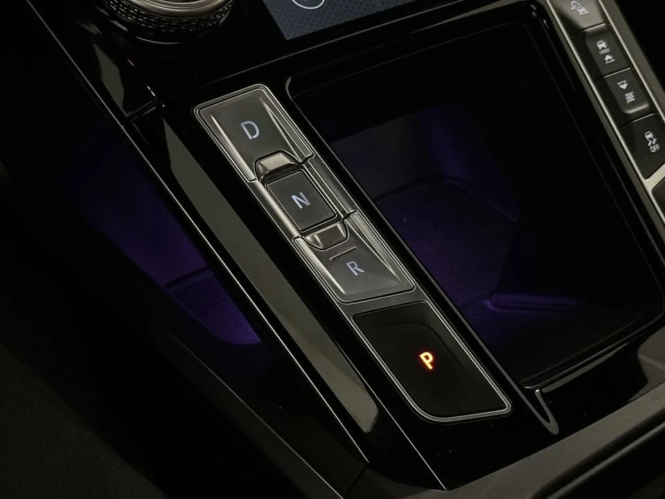 2019 Jaguar I-Pace - Image 18 of 20