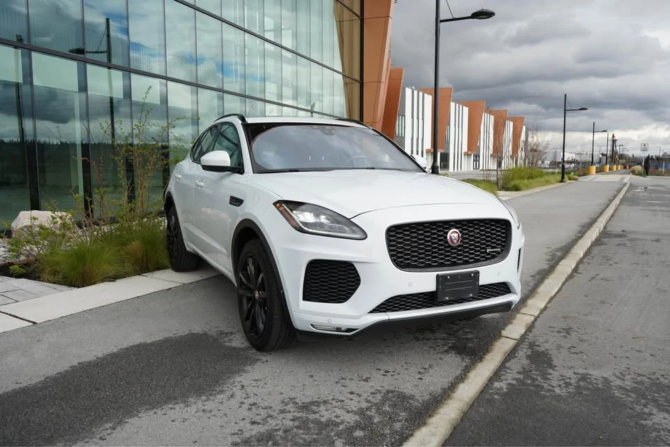 2019 Jaguar E-Pace - Image 3 of 19