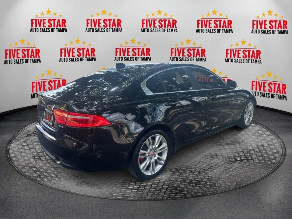 2019 Jaguar XE - Image 6 of 19