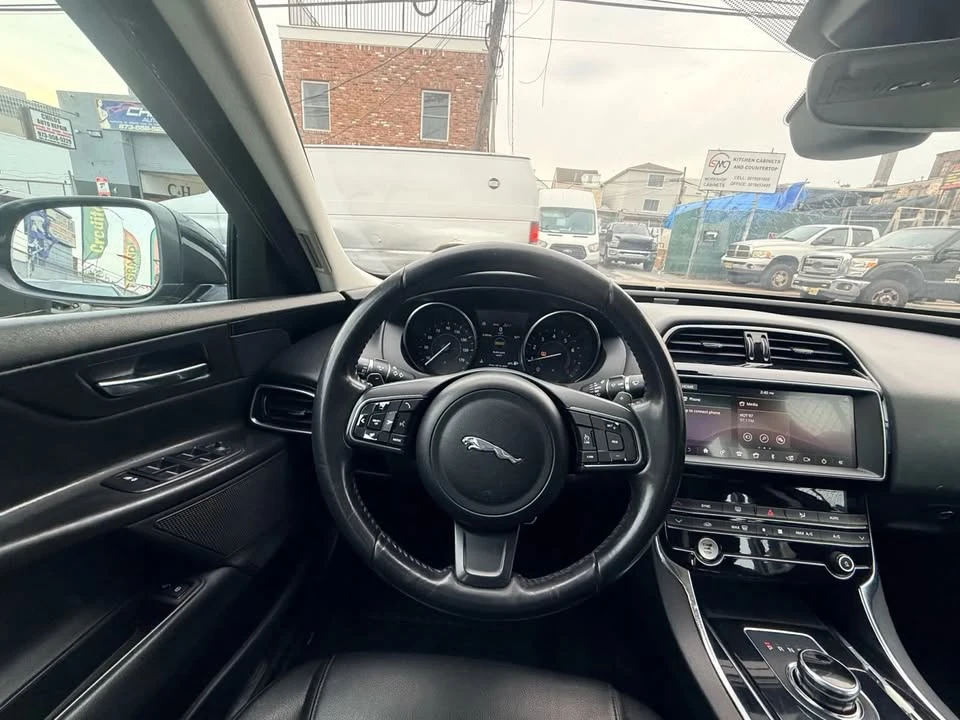 2019 Jaguar XE - Image 20 of 20
