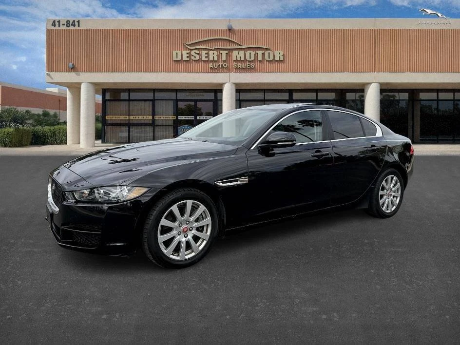 2019 Jaguar XE - Image 3 of 20