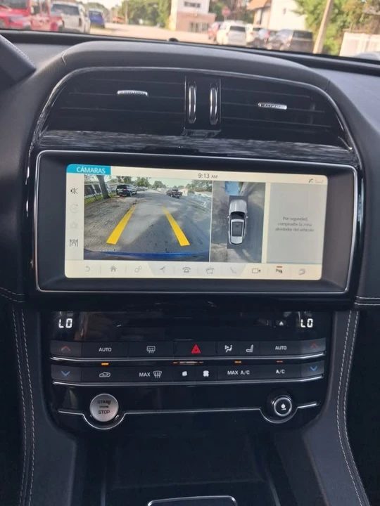 2019 Jaguar XE - Image 12 of 13