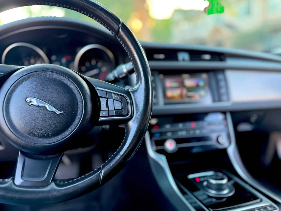 2019 Jaguar X260 XF - Image 10 of 14