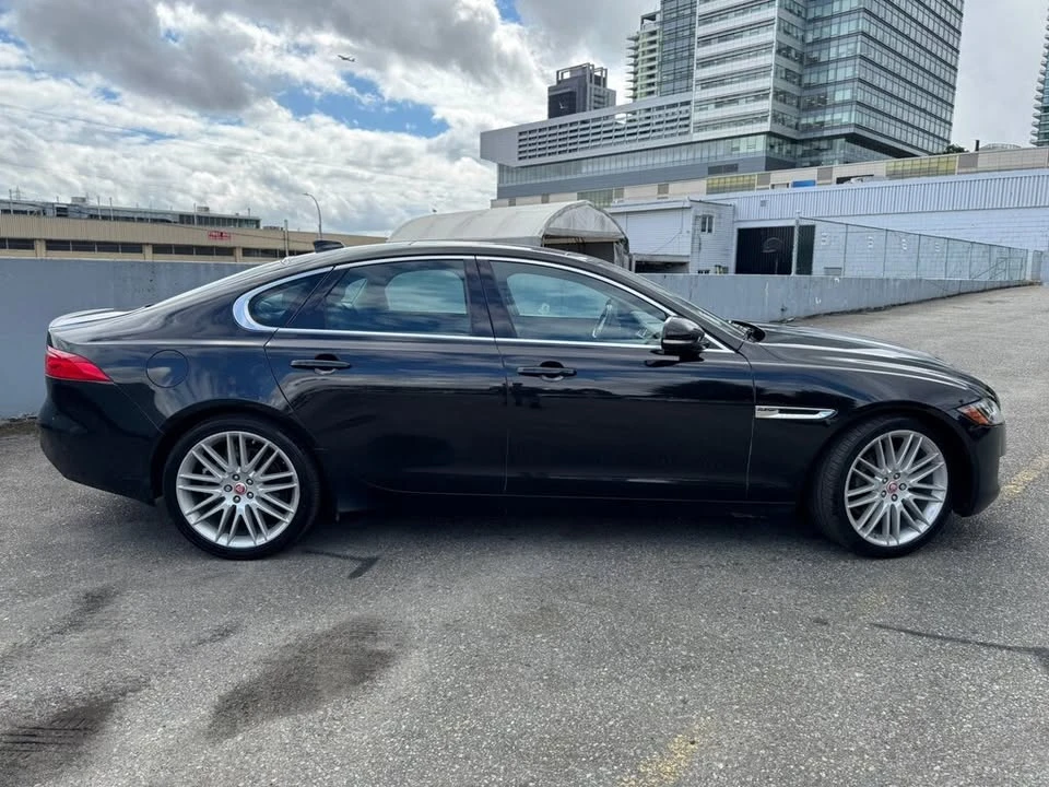 2019 Jaguar X260 XF - Image 2 of 15