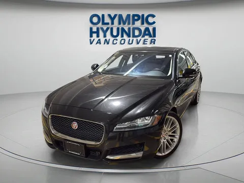 2019 Jaguar XF Prestige