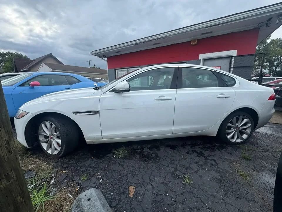 2019 Jaguar X260 XF - Image 2 of 3