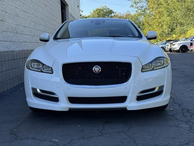 2019 Jaguar X351 XJ - Image 11 of 20