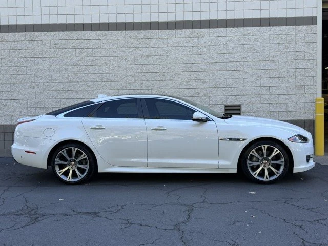 2019 Jaguar X351 XJ - Image 17 of 20