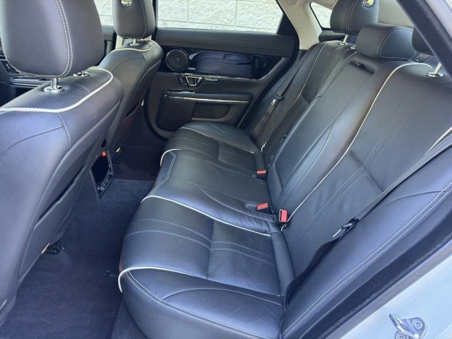 2019 Jaguar X351 XJ - Image 8 of 20