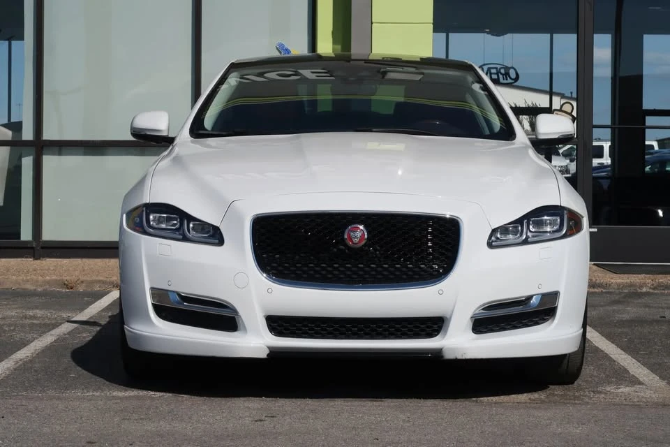 2019 Jaguar X351 XJ - Image 2 of 20