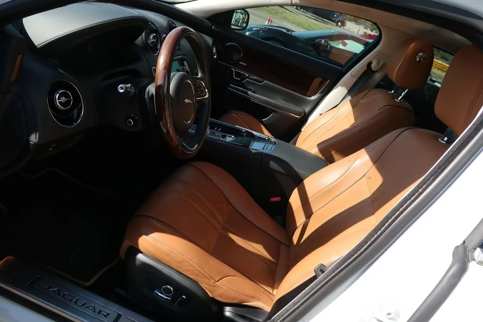 2019 Jaguar X351 XJ - Image 15 of 20