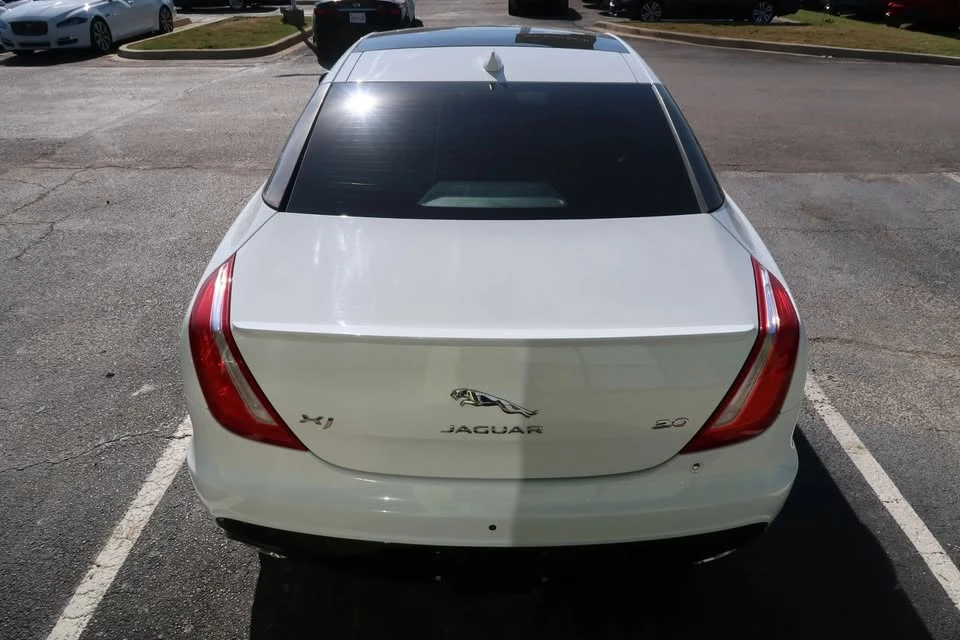 2019 Jaguar X351 XJ - Image 10 of 20