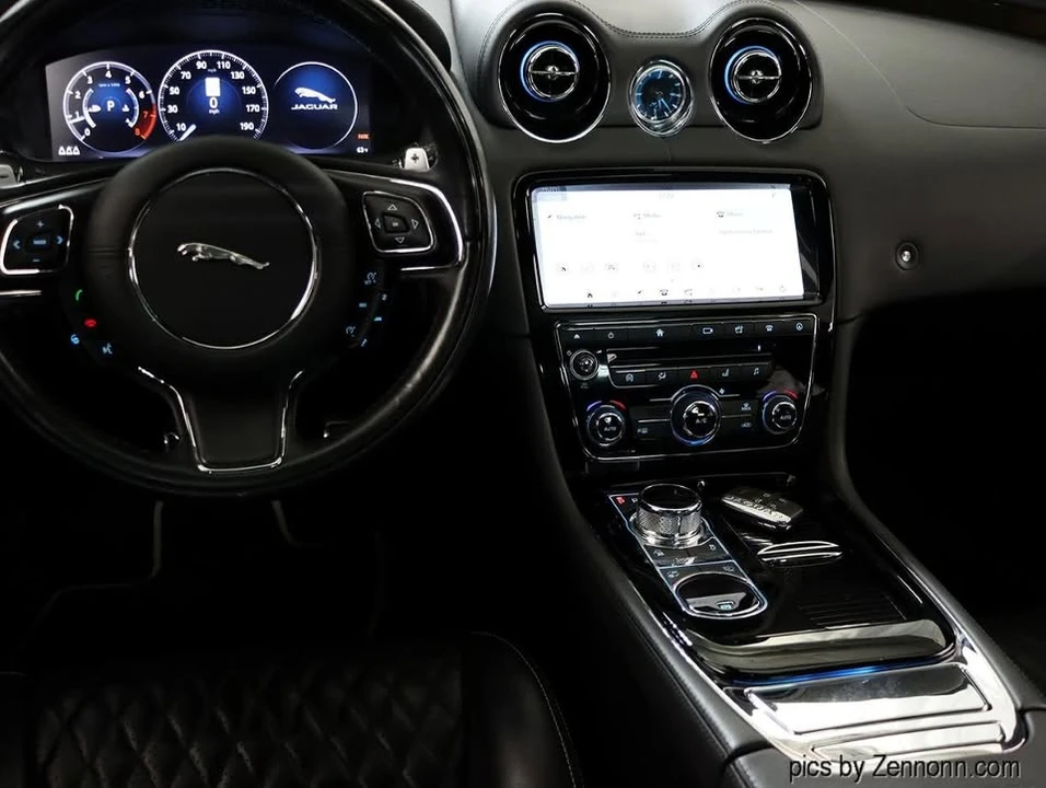 2019 Jaguar X351 XJ - Image 17 of 19