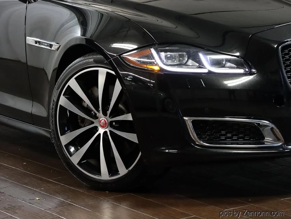 2019 Jaguar X351 XJ - Image 3 of 19