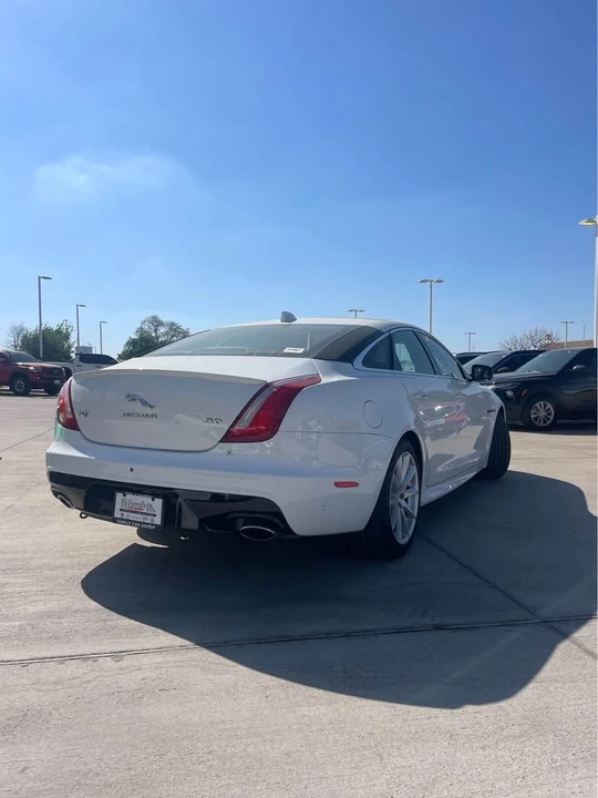 2019 Jaguar X351 XJ - Image 3 of 12