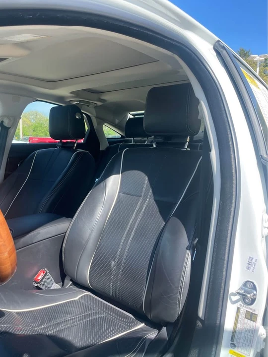 2019 Jaguar X351 XJ - Image 6 of 12