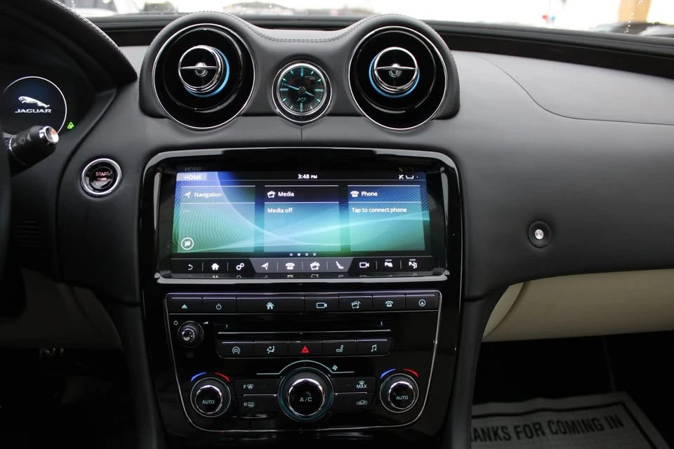 2019 Jaguar X351 XJ - Image 11 of 20