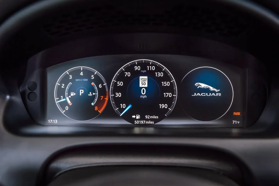 2019 Jaguar X351 XJ - Image 7 of 20
