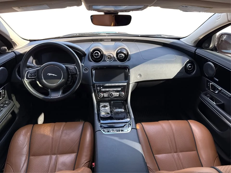 2019 Jaguar X351 XJR - Image 7 of 20