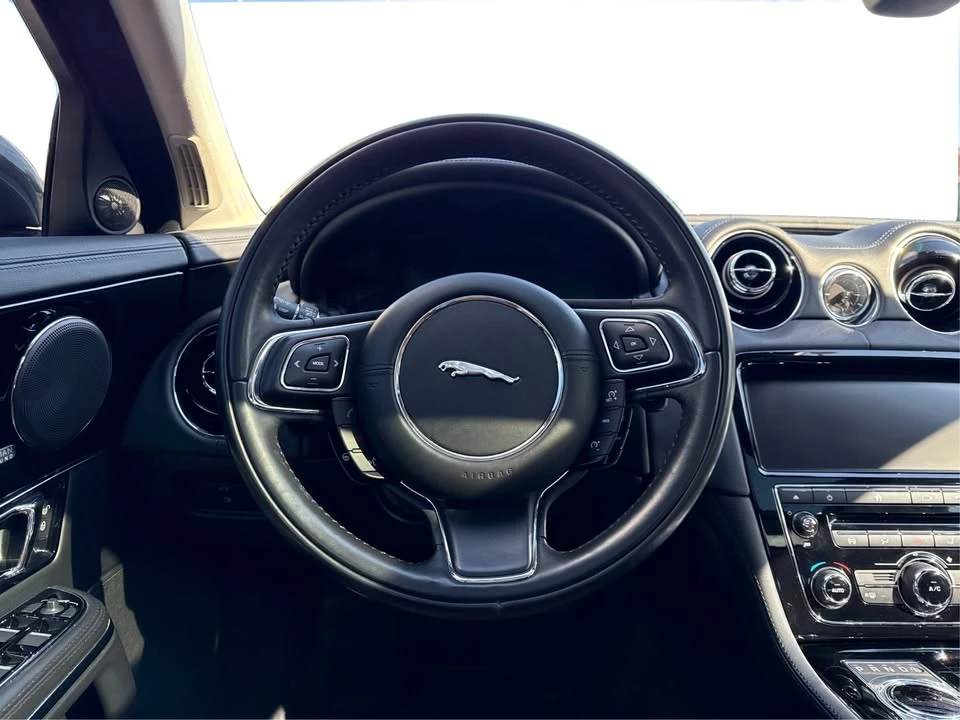2019 Jaguar X351 XJ - Image 7 of 20