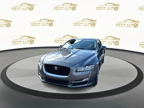 2019 Jaguar XJ R Sport