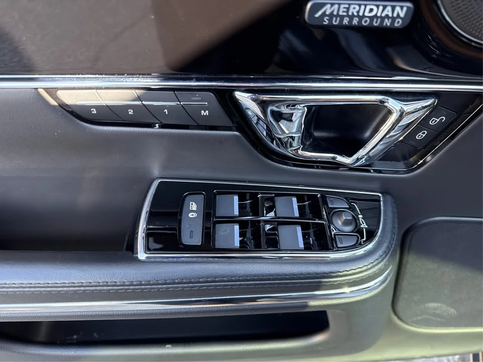 2019 Jaguar X351 XJ - Image 16 of 20