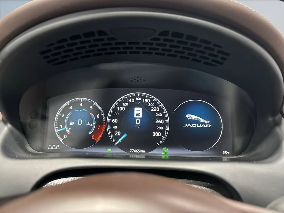2019 Jaguar X351 XJ - Image 20 of 20