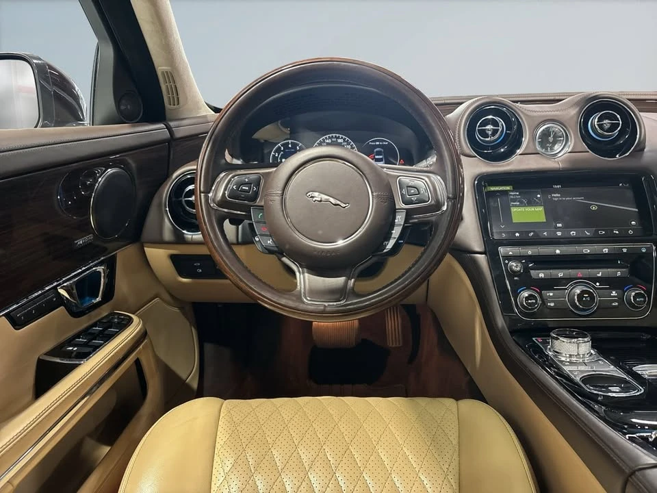 2019 Jaguar X351 XJ - Image 16 of 20
