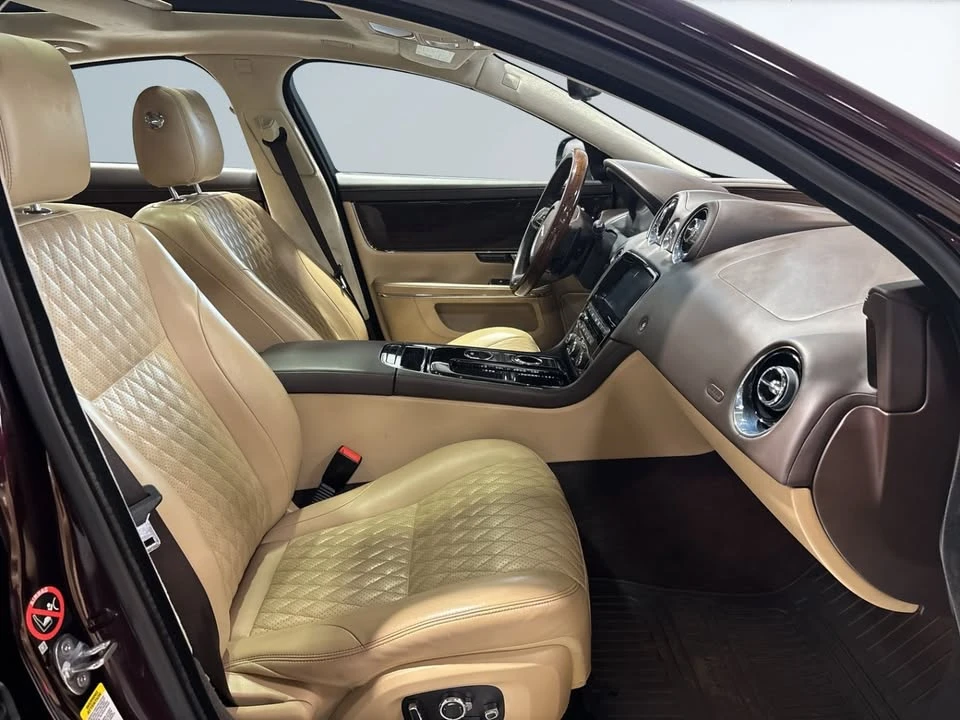 2019 Jaguar X351 XJ - Image 13 of 20