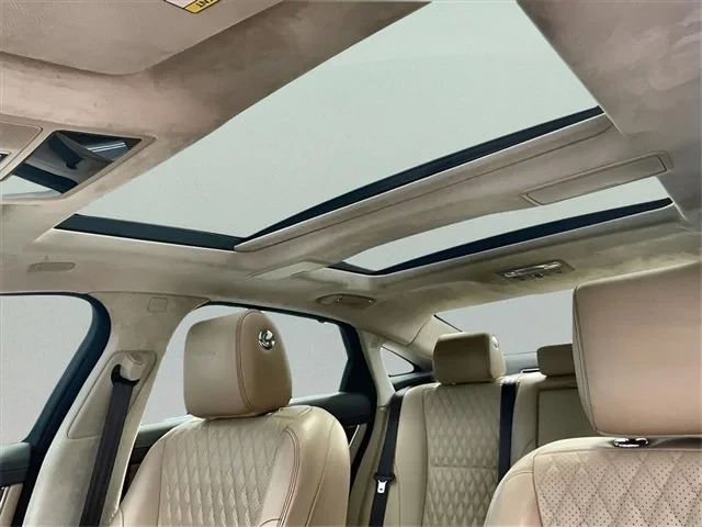 2019 Jaguar X351 XJ - Image 4 of 6