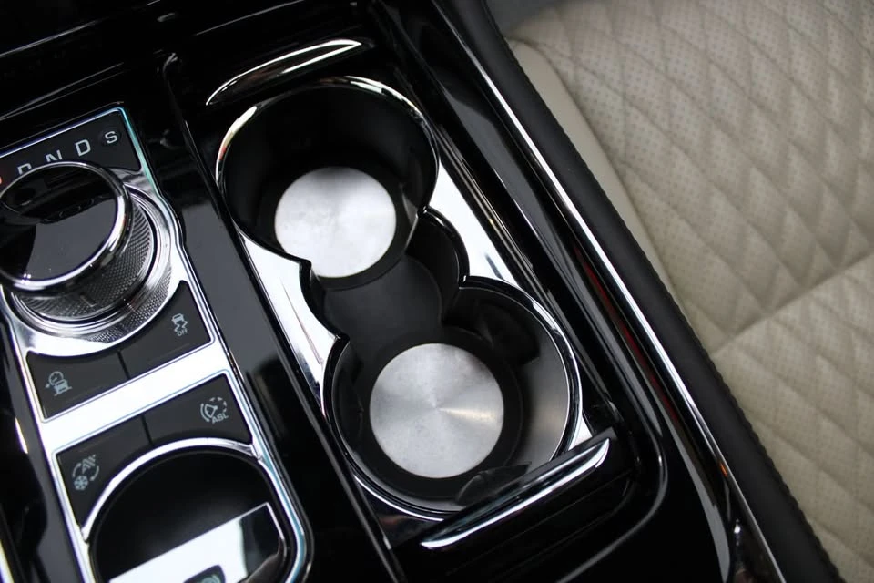 2019 Jaguar X351 XJ - Image 14 of 20