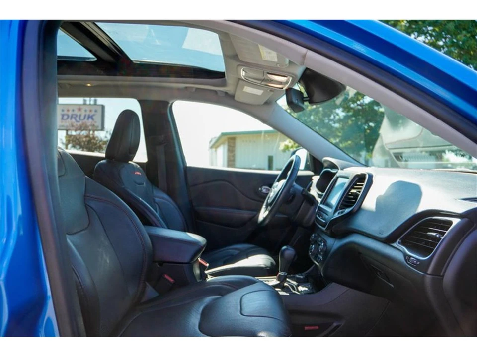 2019 Jeep KL Cherokee - Image 17 of 31