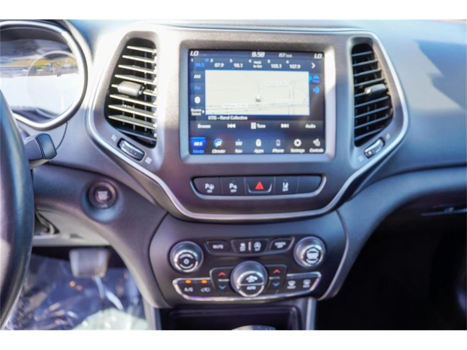 2019 Jeep KL Cherokee - Image 14 of 31