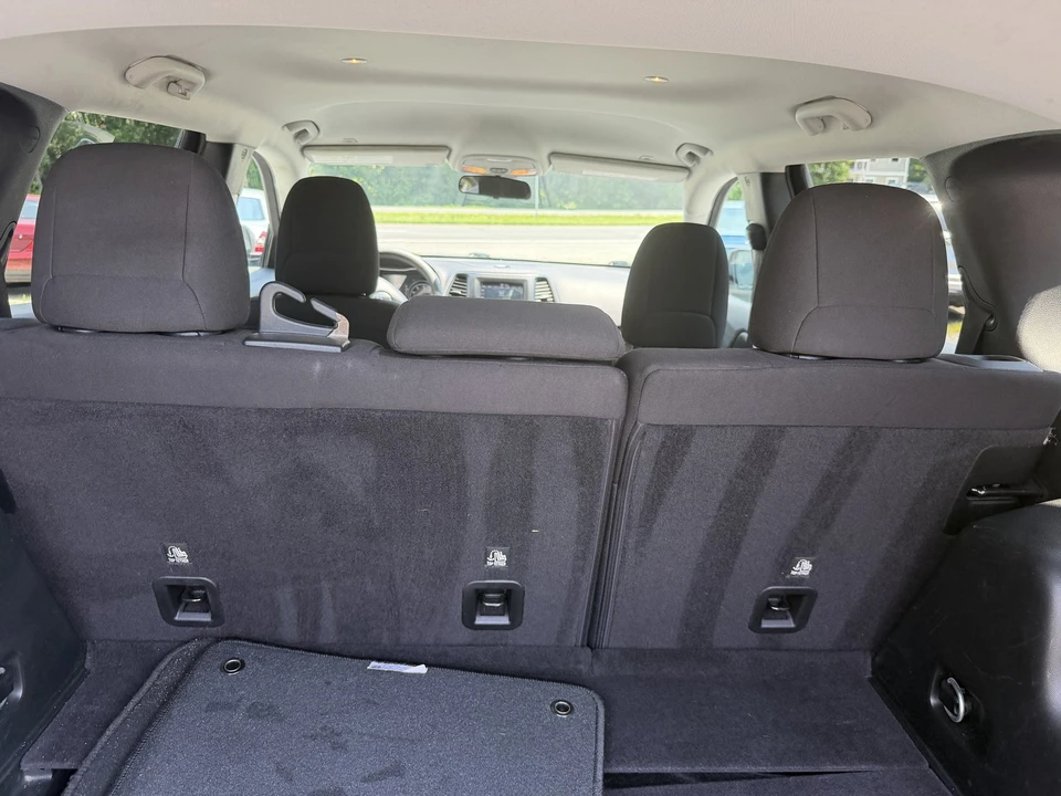 2019 Jeep KL Cherokee - Image 9 of 25